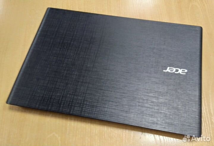 Acer N15W2/A6 7310/4GB/AMD R4/500GB/17.3