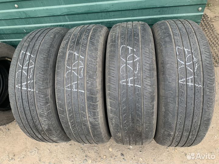 Dunlop Grandtrek ST30 225/65 R17 102H