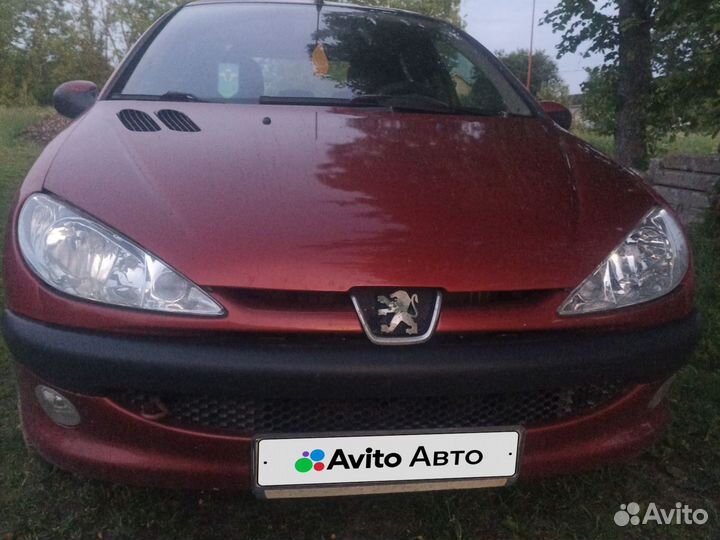 Peugeot 206 1.4 МТ, 2003, 250 000 км