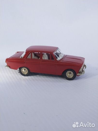 Москвич 412 металл модель (масштаб 1:43) СССР