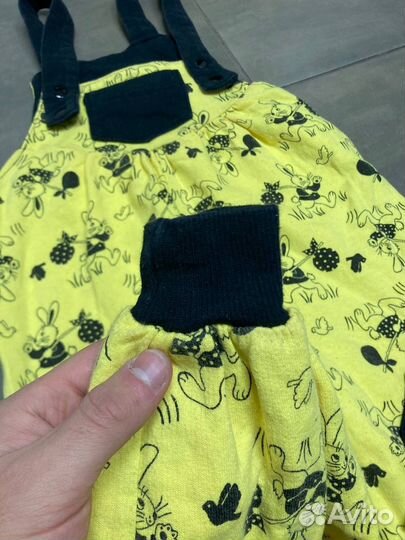 Комбинезон в кроликами детский желтый