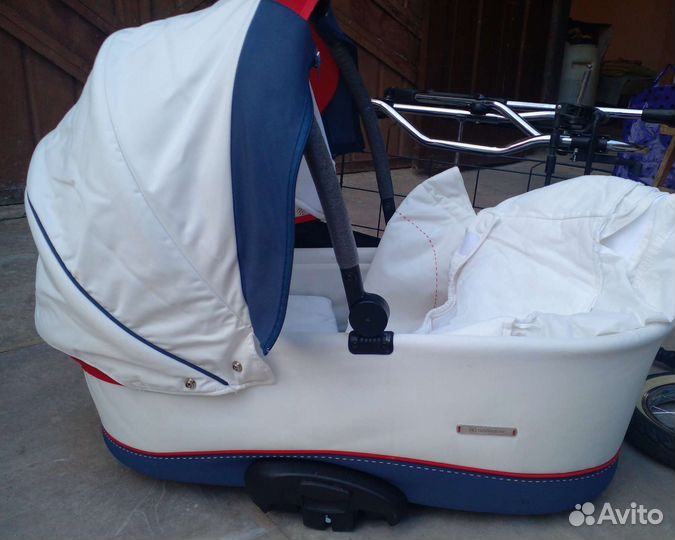 Коляска 2 в 1 Deltim Navington Galeon - бел/син