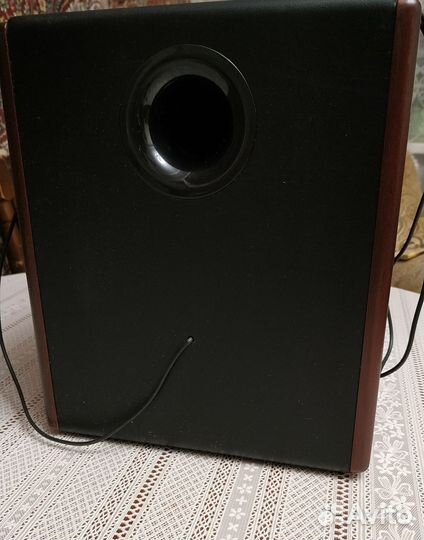 Сабвуфер microlab