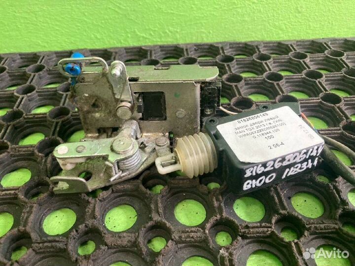 Замок двери левый MAN TGX