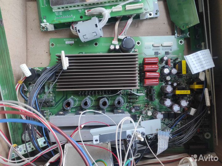 Платы от ЖК телевизоров и плазм, пульты