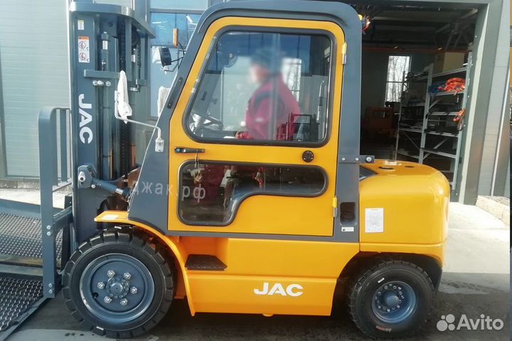 Вилочный погрузчик JAC CPCD25, 2023