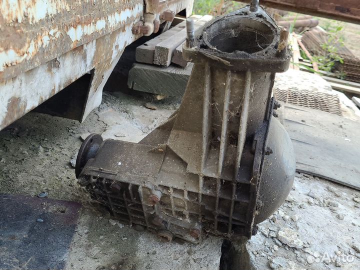 Передний мост niva