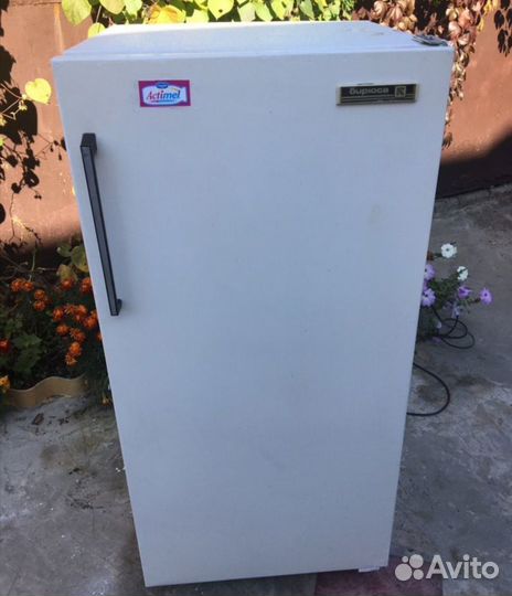 Холодильники маленькие и большие бу