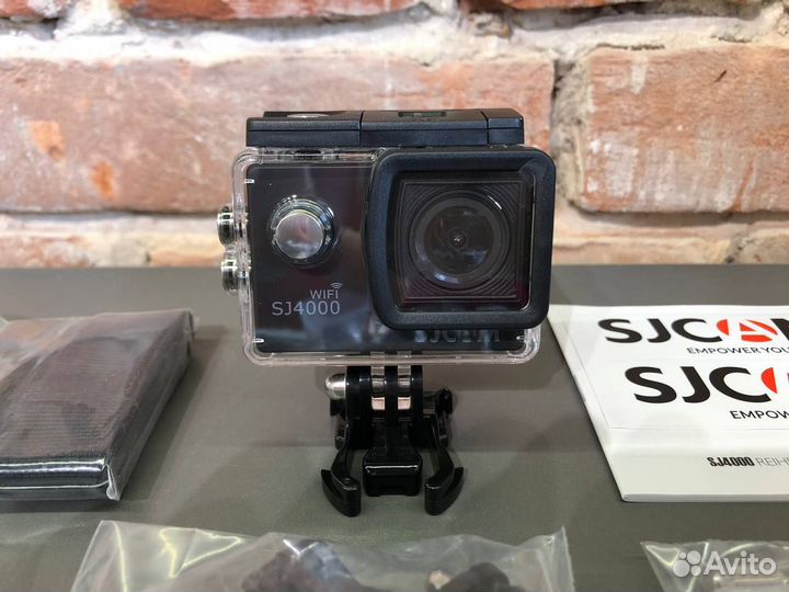 Экшн-камера sjcam SJ4000 WiFi Черный