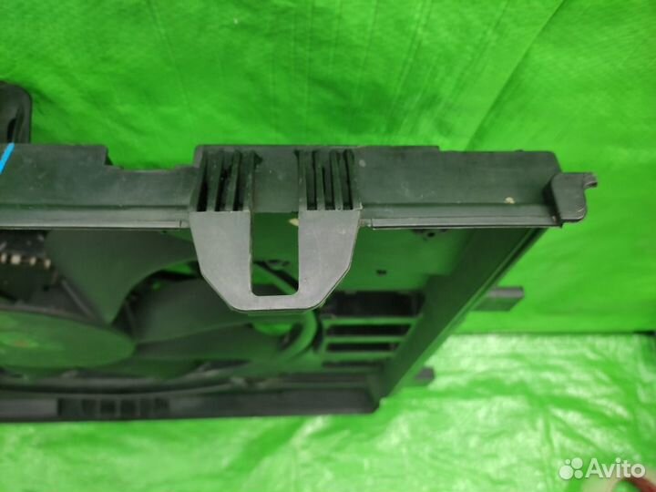 Диффузор в сборе/вентилятор VW Toureg NF 2010-2018