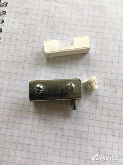 Петли для стеклянных дверей