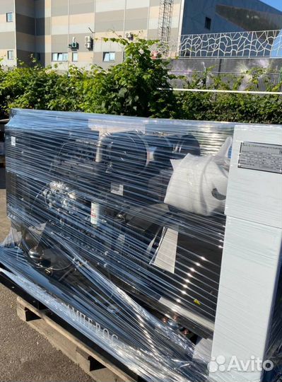 Дизельный генератор 22 кВт Amp