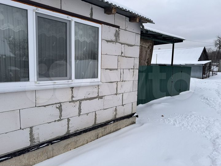 Дом 37,9 м² на участке 11 сот.