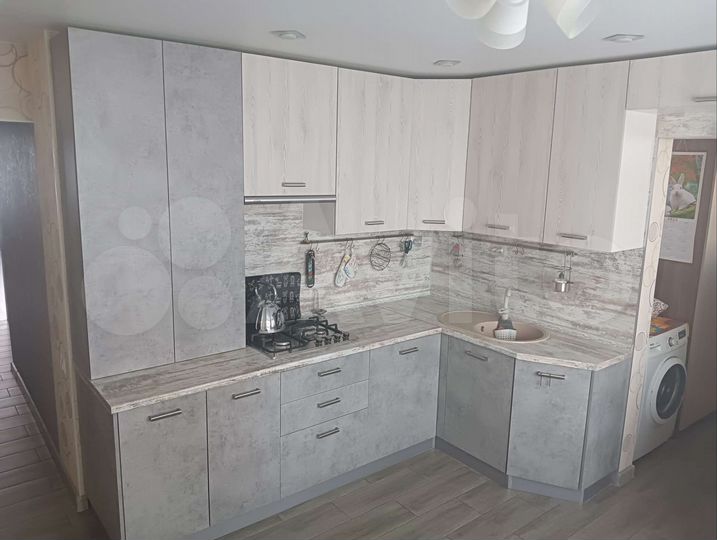 3-к. квартира, 83,4 м², 2/10 эт.