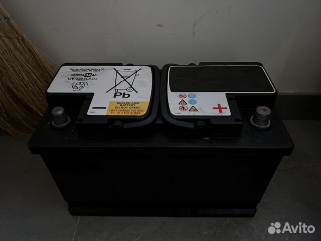 Аккумулятор на Jeep Grand Cherokee WK2 ориганал