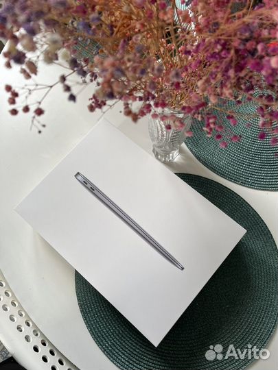 Ноутбук Apple Macbook Air M1 256 Гб 13.3