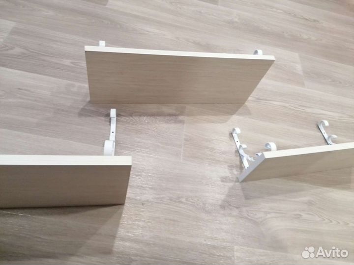 Полки на кованных уголках