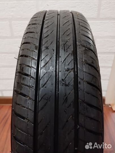 Ovation VI-682 145/65 R15 72