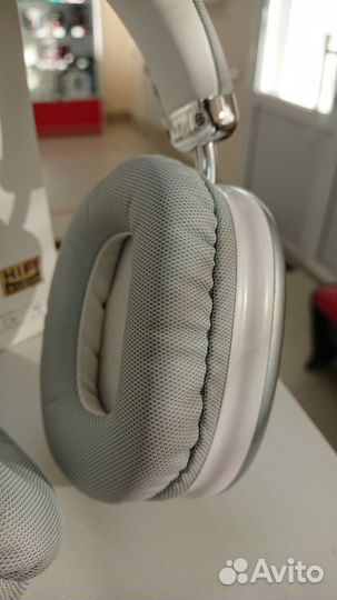 Беспроводные наушники Hoco W35