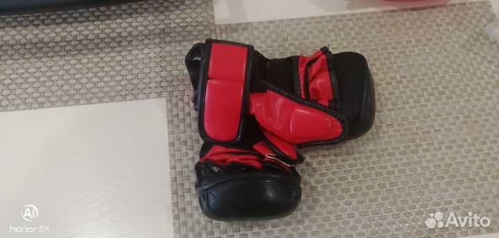 Перчатки для единоборств+бинты