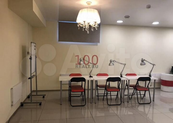 Офисное помещение, 192 м²