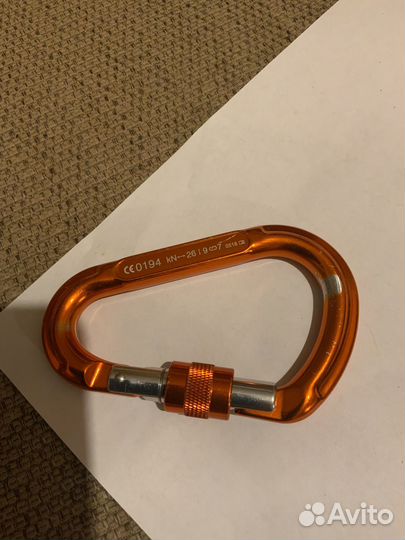 Карабин алюминиевый с кейлоком RedFox