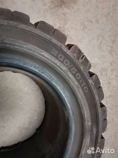 Continental ComfortContact - 1 2.25/4.5 R20 19B