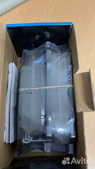 Тормозные колодки передние kashiyama D5187M