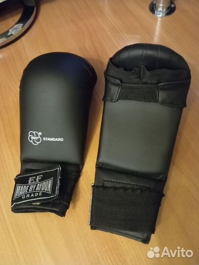 Накладки на руки для каратэ