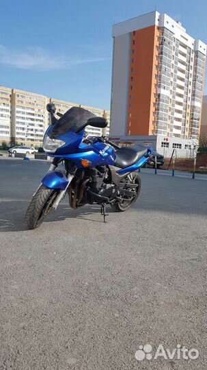 Мотоцикл Kawasaki ZR-7S