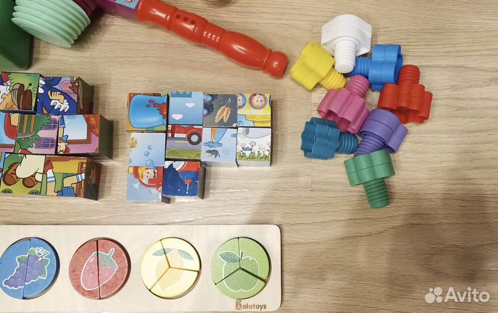 Развивающие игрушки пакетом
