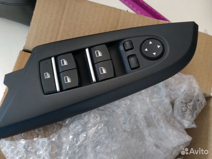 Блок управления стеклоподемниками