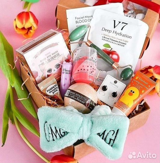 Подарочные бюти боксы из набора косметики