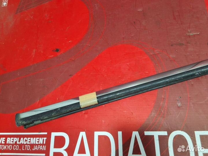 Молдинг кузова Toyota Gaia ACM10G