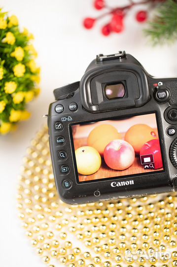 Canon eos 5d mark iii.Пробег- 211900 кадров