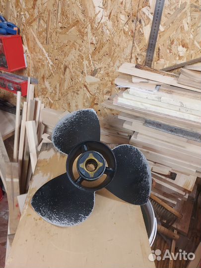 Гребной винт honda 115