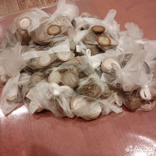 Монеты юбилейка России биметалл