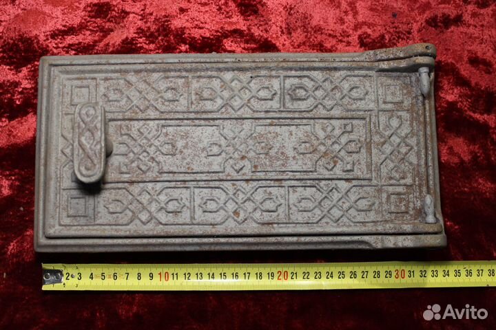Дверь дверца печная старинная чугун СССР