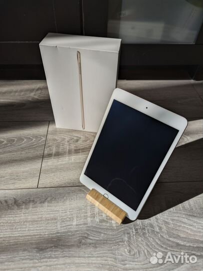 iPad mini 4 64gb, WiFi, Rose Gold