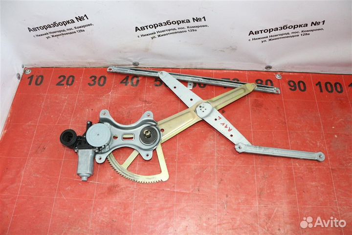 Стеклоподъемный механизм передний левый Toyota