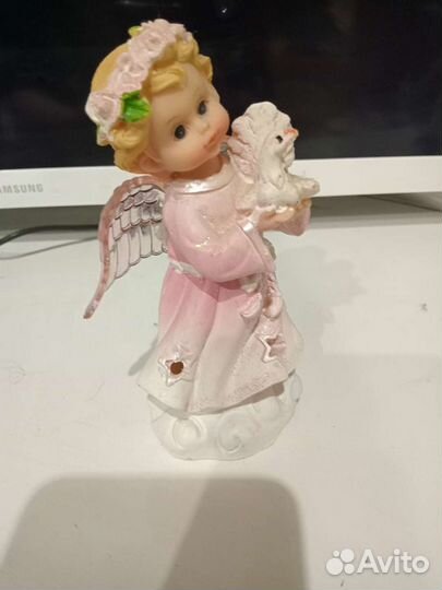 Статуэтка ангел