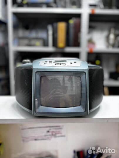 Телевизор проигрыватель CD дисков радио malata