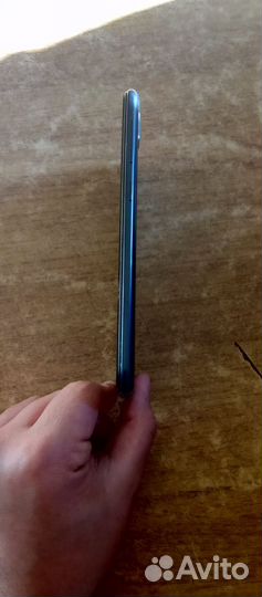 Samsung Galaxy A10, 2/32 ГБ