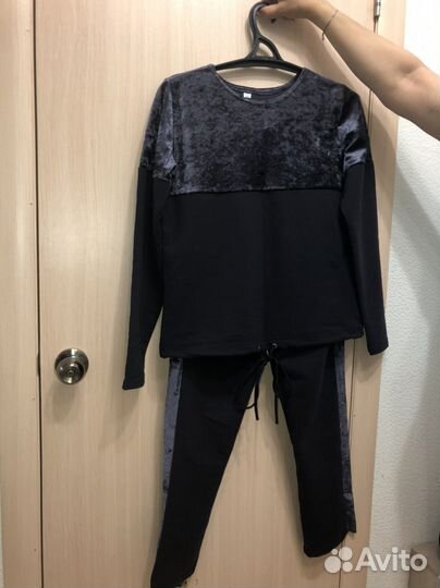 Спортивный костюм