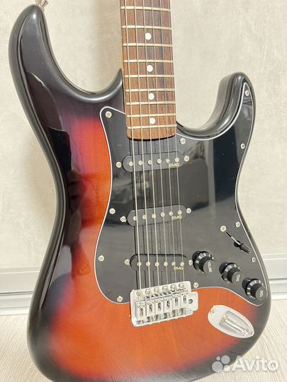 Электрогитара Fender squier stratocaster