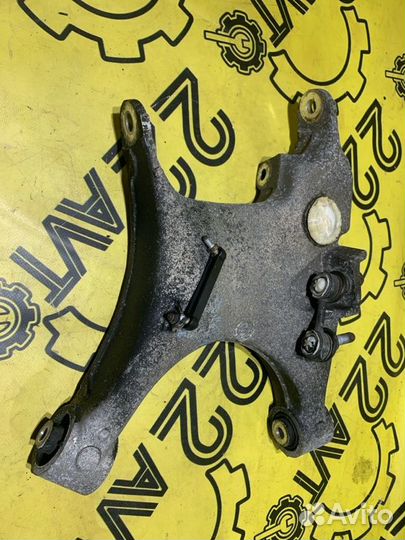 Рычаг задний правый Bmw X5 E53 M54B30 2004