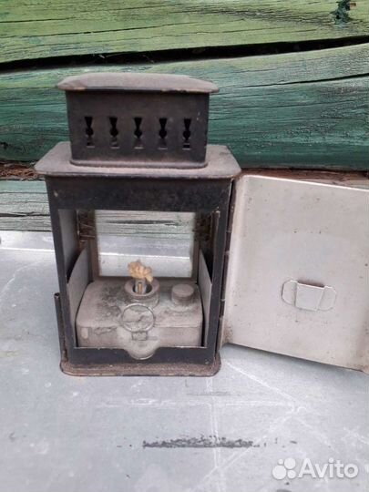 Керосиновый фонарь
