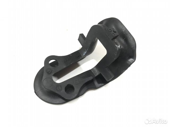 Уплотнитель замка Audi A4 B7