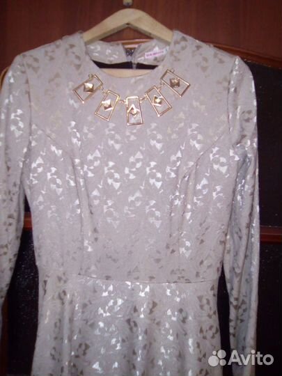 Платье вечернее