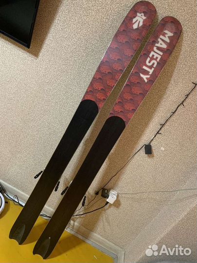 Горные лыжи для фрирайда